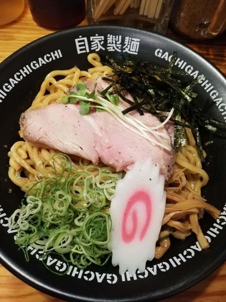 「黒豚油そば」@油そば専門店 GACHIの写真