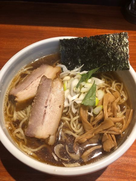 「江戸醤油ら〜麺」@麺屋 江武里の写真