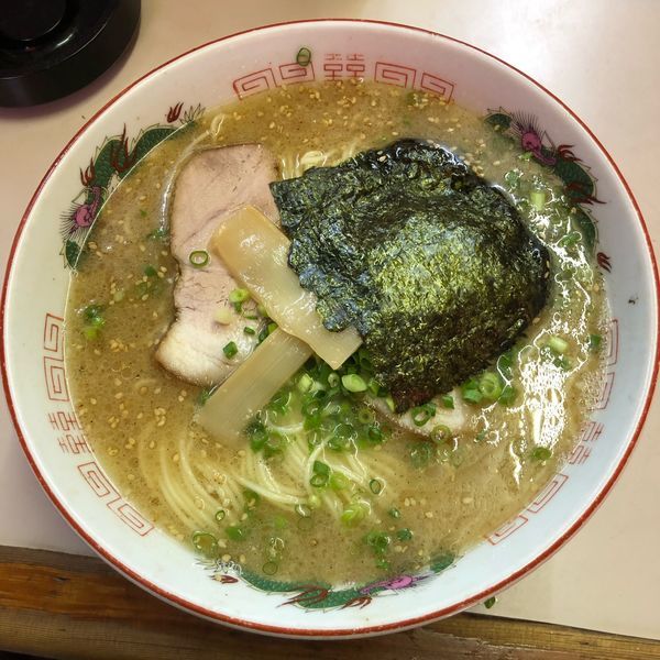 「大盛ラーメン(600円)+替玉」@悟空の写真