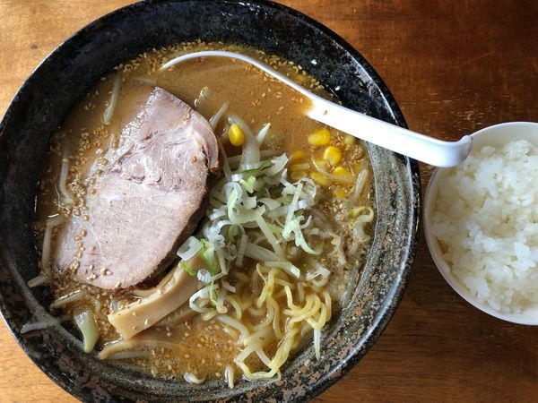 「北海道味噌ラーメン 800円」@赤いやねの写真