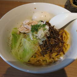 味玉甘辛ダレの鶏まぜそば：930円