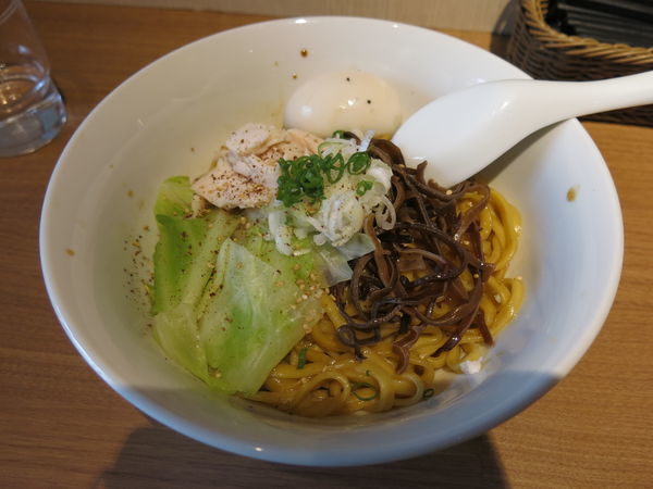 「味玉甘辛ダレの鶏まぜそば：930円」@麺屋すみす 半蔵門の写真