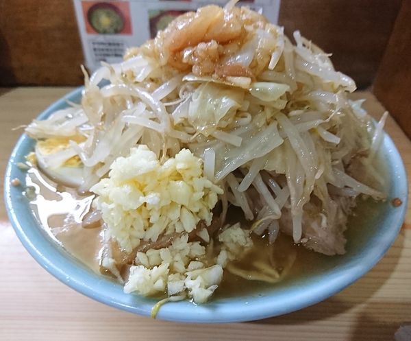 「富士丸ラーメン(麺半分)850円」@ラーメン富士丸 明治通り都電梶原店の写真