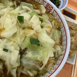 野菜いっぱいラーメン