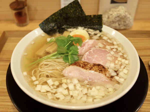 「しおそば 1玉…1080円」@麺屋 さくらの写真