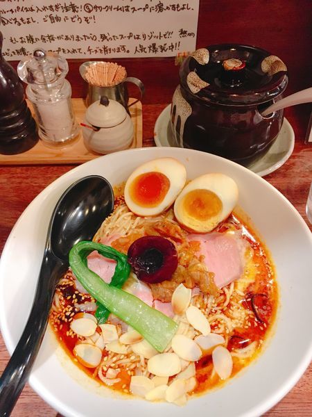 「海老丸冷やし坦々麺（限定）燻製卵」@海老丸らーめんの写真
