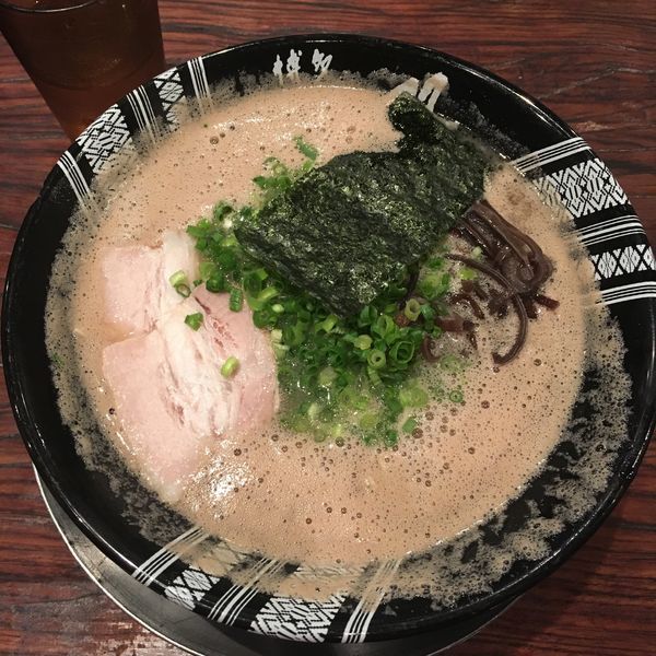 「ラーメン＋替玉」@博多一双 博多駅東本店の写真