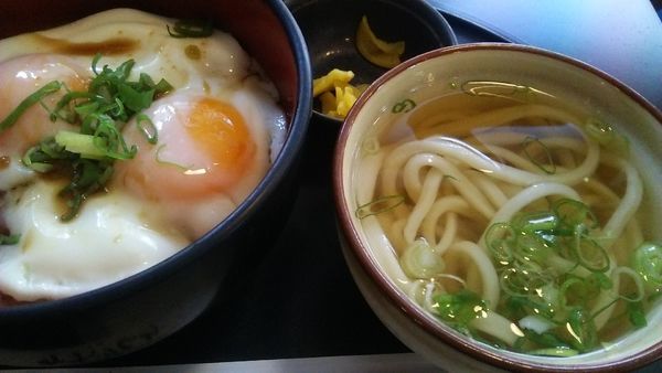 「焼豚玉子飯ミニうどんつき 930円（たぶん税抜）」@かおりひめの写真