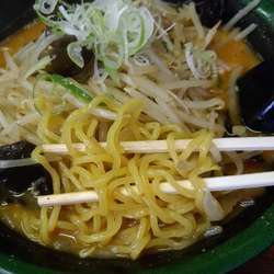 味噌じゃんめん　９００円