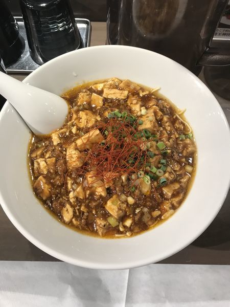 「麻婆麺」@麻辣専科 覇王 神田北口店の写真