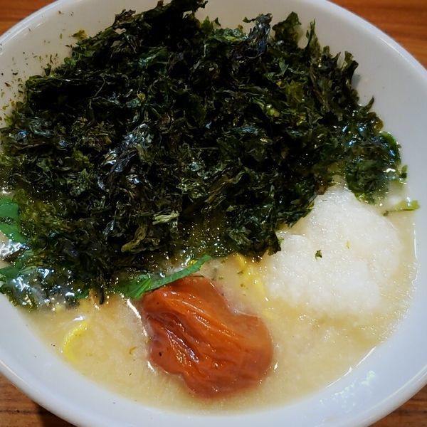 「【１日限定１５食】岩のりみぞれらぁめん ８５０円」@旭川らぁめん としまるの写真