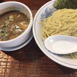 こってり煮干しつけ麺（850円）