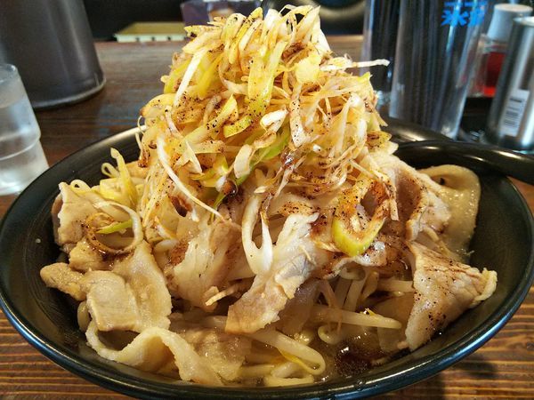 「ネギすた麺　（麺大盛り：金曜サービス８０円⇒４０円）」@麺屋さくらの写真