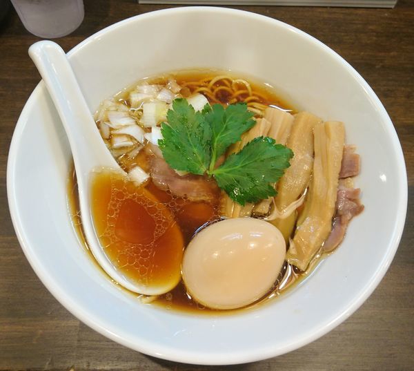 「特製醤油らぁ麺」@らぁ麺 わら屋 浅草橋店の写真