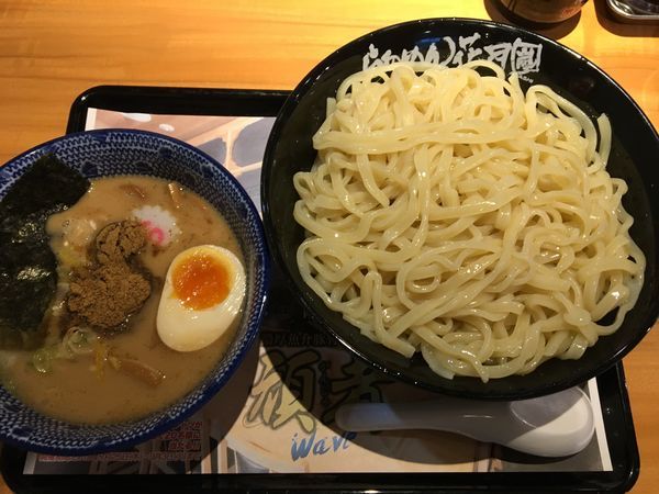 「頑者waveつけ麺 特盛」@らあめん花月嵐 笹塚店の写真