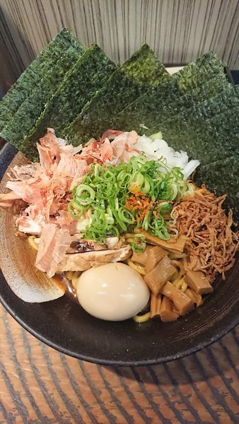 「あぶらそば」@らーめん 瞠 恵比寿店の写真