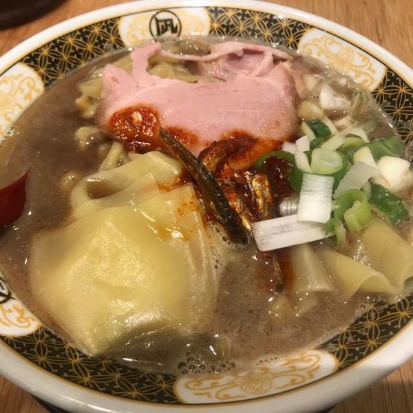 「濃厚すごい煮干しラーメン　８５０円」@すごい煮干ラーメン凪 五反田西口店の写真