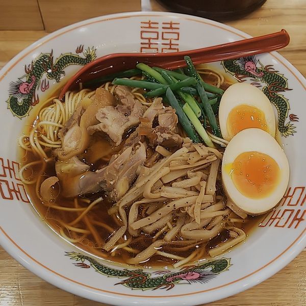 「【限定】笠岡ラーメン味玉」@くじら食堂 nonowa東小金井店の写真