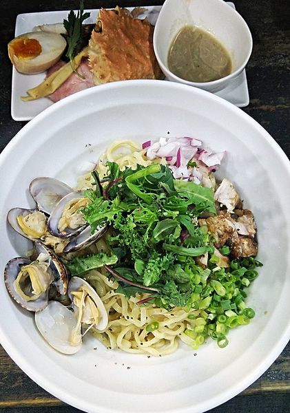 「(限定)蟹と貝の油そば 800円」@らぁめん こはくの写真