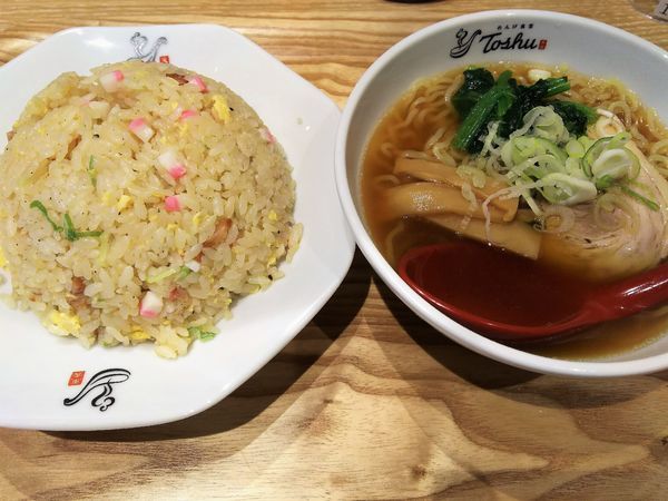 「Cセット（チャーハン・半ラーメン）￥702」@れんげ食堂 Toshu 湘南台店の写真