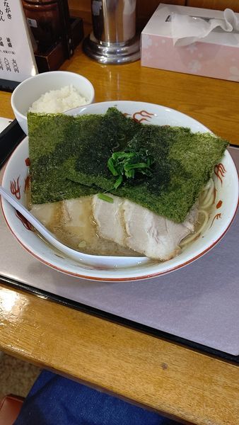 「チャーシュー麺中盛り+ライス」@麺家 いわいの写真