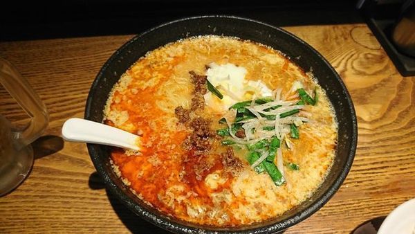 「玉子とじ担々麺」@萬珍軒の写真