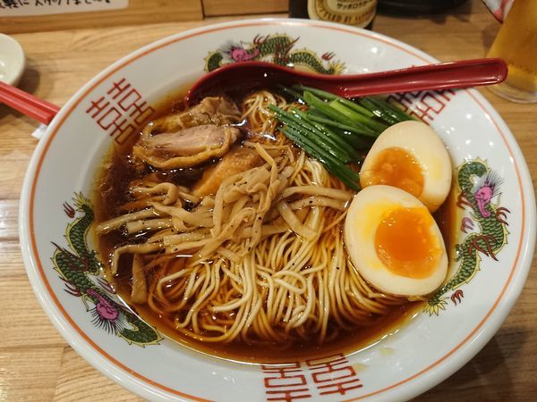 「【限定】笠岡ラーメン850円＋味玉100円&ビール」@くじら食堂 nonowa東小金井店の写真