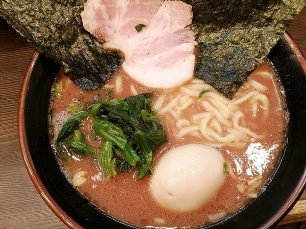 「のり玉ラーメン」@横浜家系らーめん 武道家の写真