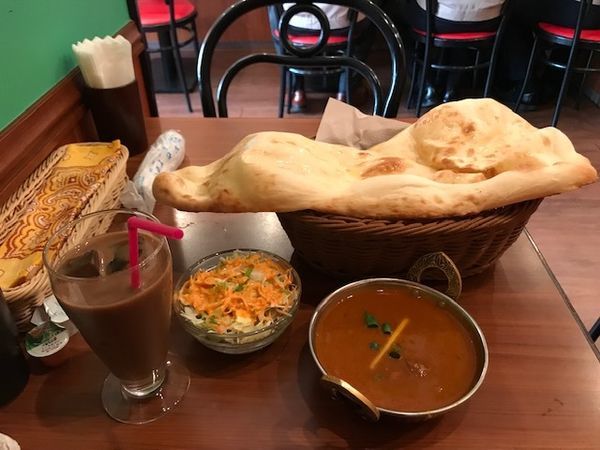 「マトンカレー　ナン　辛さ３　８５０円」@ヒマール・キッチン 神奈川新町店の写真