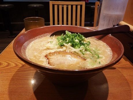 「赤味噌（並盛）」@味噌麺処 伝蔵 渋谷センター街店の写真
