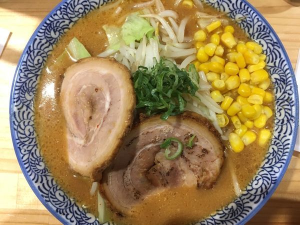 「ひたち味噌らーめん 800円（コーン+100円)」@常陸味噌ラーメン武藤の写真