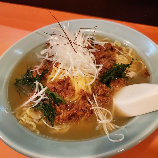 「まぐろラーメン(¥950)」@中華ポパイの写真