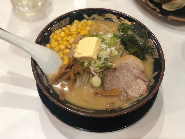 「みそラーメン＋バター＋コーン」@北海道らーめん みそ熊 北千住店の写真