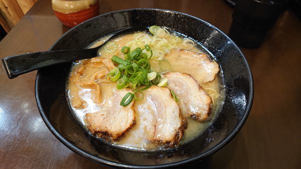 「チャーシューメン」@とんこつラーメン無極 西台の写真