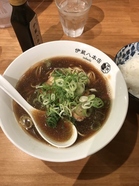 「中華そば」@中華そば つけそば 伊蔵八 本店の写真