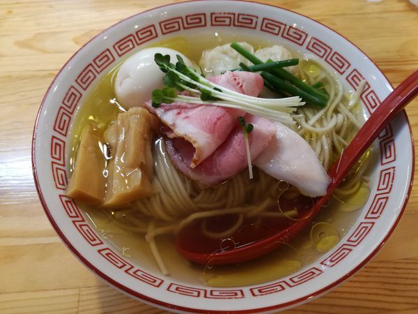 「(松)中華そば　白醤油」@自家製麺 くろ松の写真