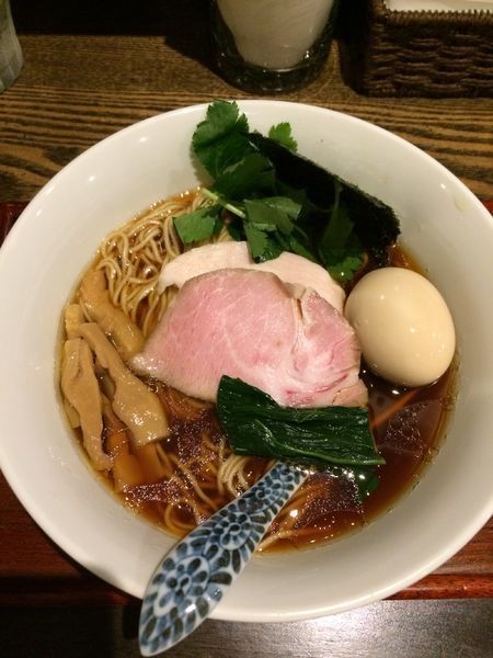 「Ra-men濃口醤油780円➕味玉100円」@メンドコロ Kinariの写真