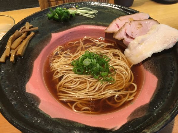 「メロウ 醤油拉麺」@拉麺 成の写真