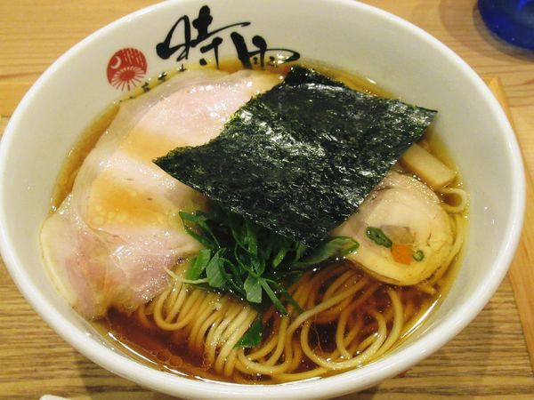 「中華蕎麦（醤油）（880円）」@中華蕎麦 時雨の写真