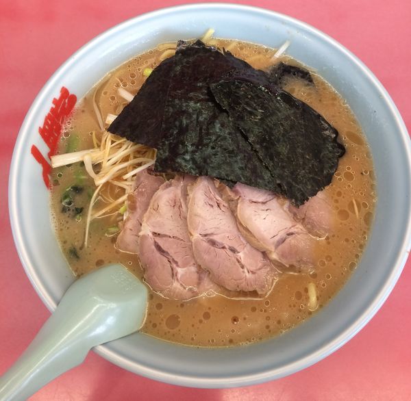 「醤油ネギチャーシュー麺 大盛」@ラーメン山岡家 高崎西店の写真