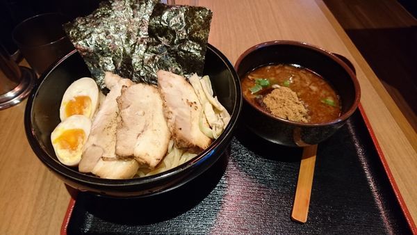 「特製濃厚豚骨魚介つけ麺」@らーめん・つけめん 劔の写真