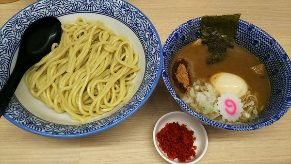 「辛つけ(並) 味玉」@狼煙 大宮店の写真