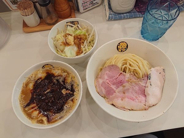 「辛辛濃菜つけ麺（中）＋ジロベジ」@濃菜麺 井の庄 荻窪店の写真