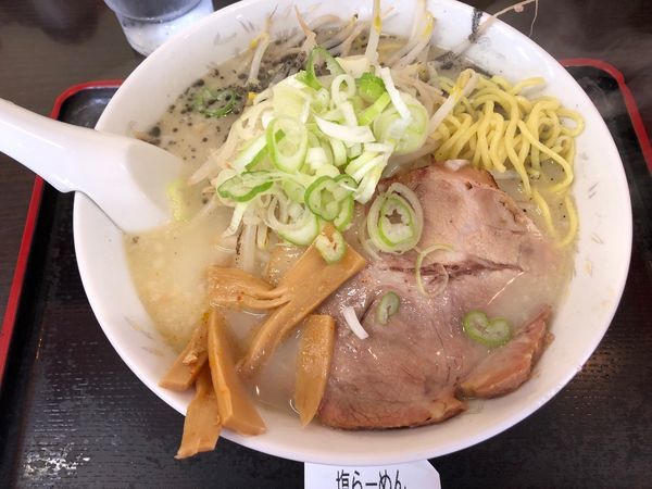 「塩ラーメン大盛 730円」@北海とんこつら～めん純輝 八千代店の写真