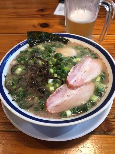 「ねぎらーめん850円 味玉」@博多長浜らーめん 田中商店の写真