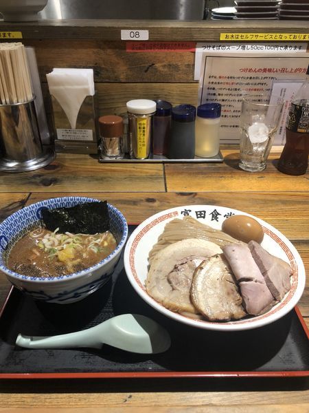「濃厚特製つけ麺」@松戸中華そば 富田食堂の写真