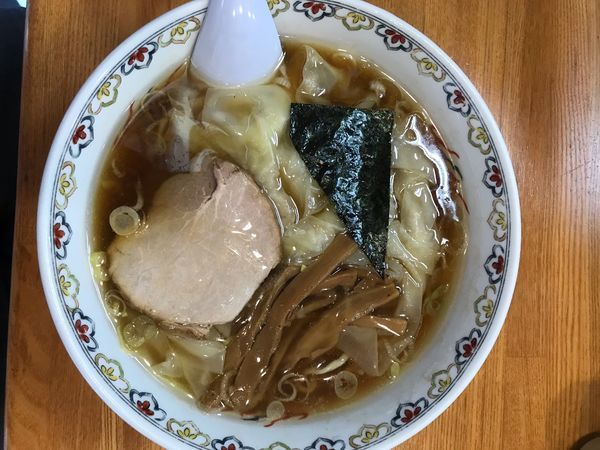 「ワンタン麺 1,250円」@春木屋 荻窪本店の写真