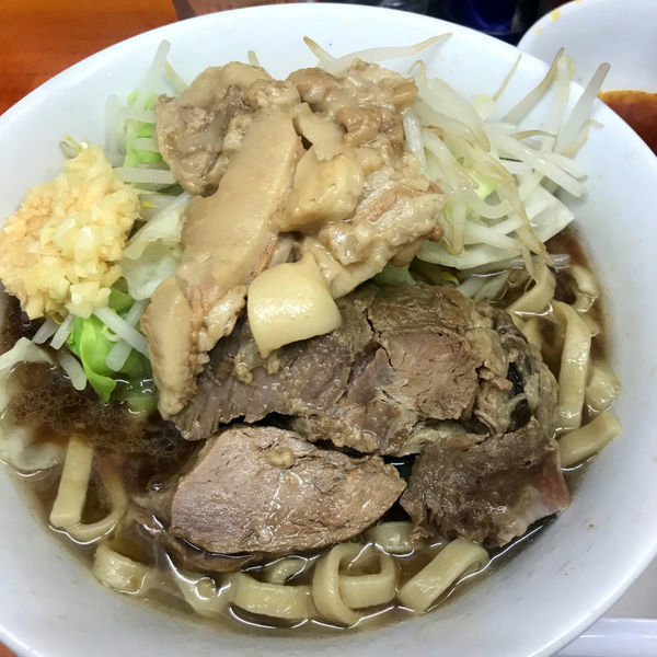 「小ラーメン（ヤワメ）850円　生卵50円」@ラーメン長嶋の写真