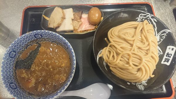 「濃厚つけめん+トッピング全部」@松戸富田麺絆の写真