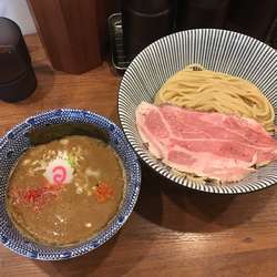 醤油エビつけ麺